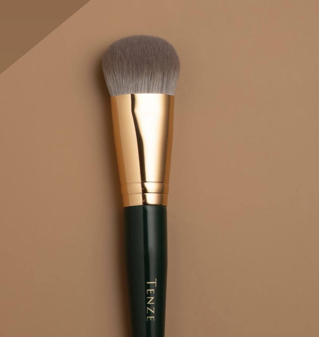 Пензлик Emerald Collection Foundation Brush TENZE