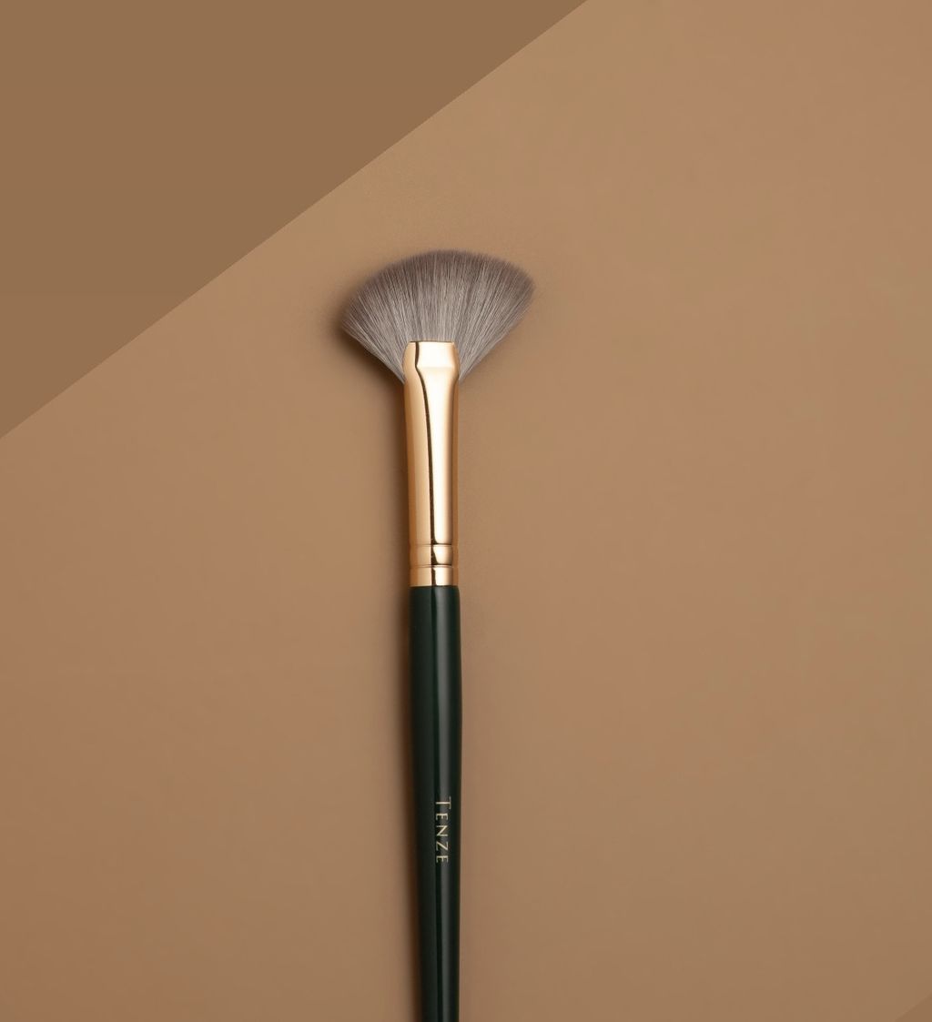Пензлик Emerald Collection Highlighting Brush TENZE