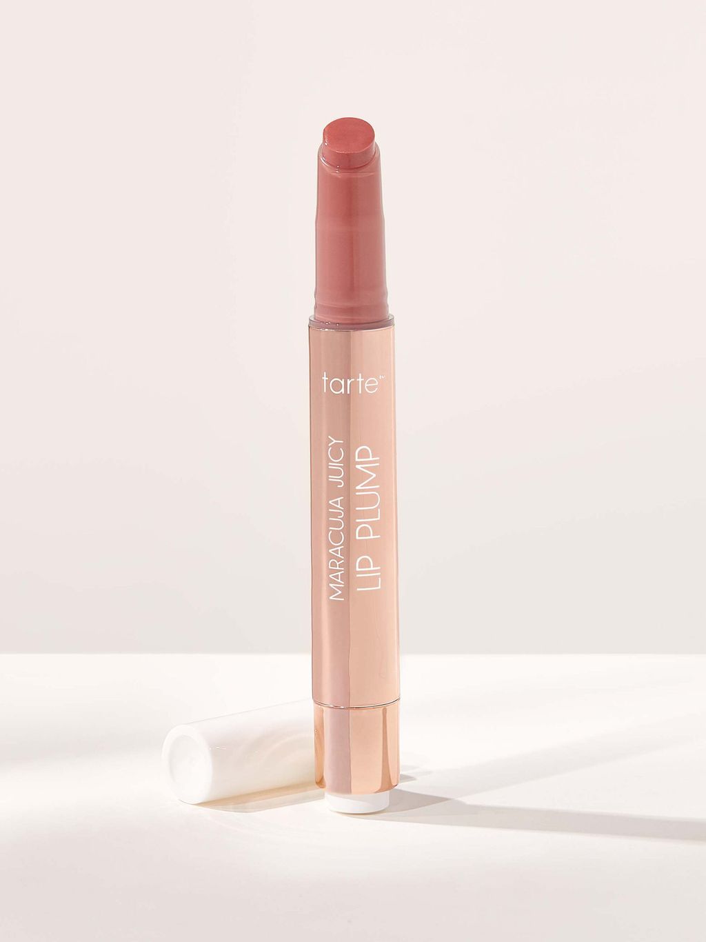 Блиск для губ Maracuja Juicy Lip Plump Tarte